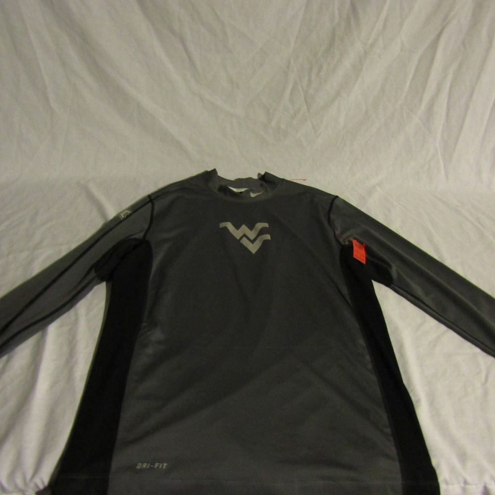 Nike Golf shirt